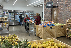 JLL completes new 6,000 s/f  lease <br>to Daily Bread Food Pantry 